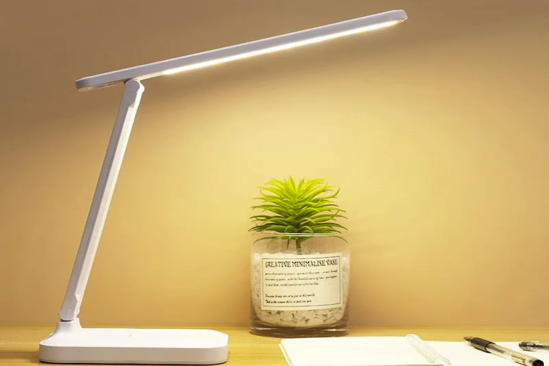 Protect Your Child’s Eyes with a Safe Desk Lamp