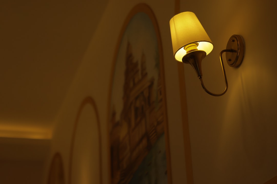 Photo wall sconce